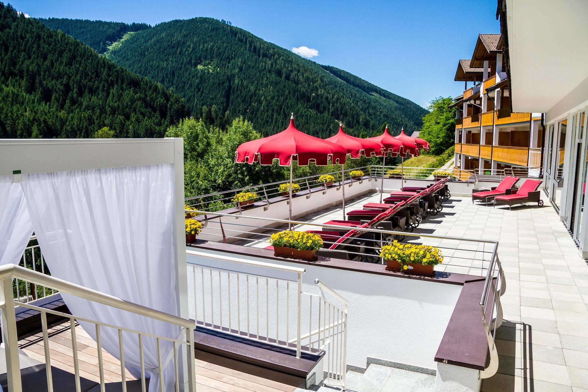 Engel Gourmet&Spa Нова-Леванте Экстерьер фото